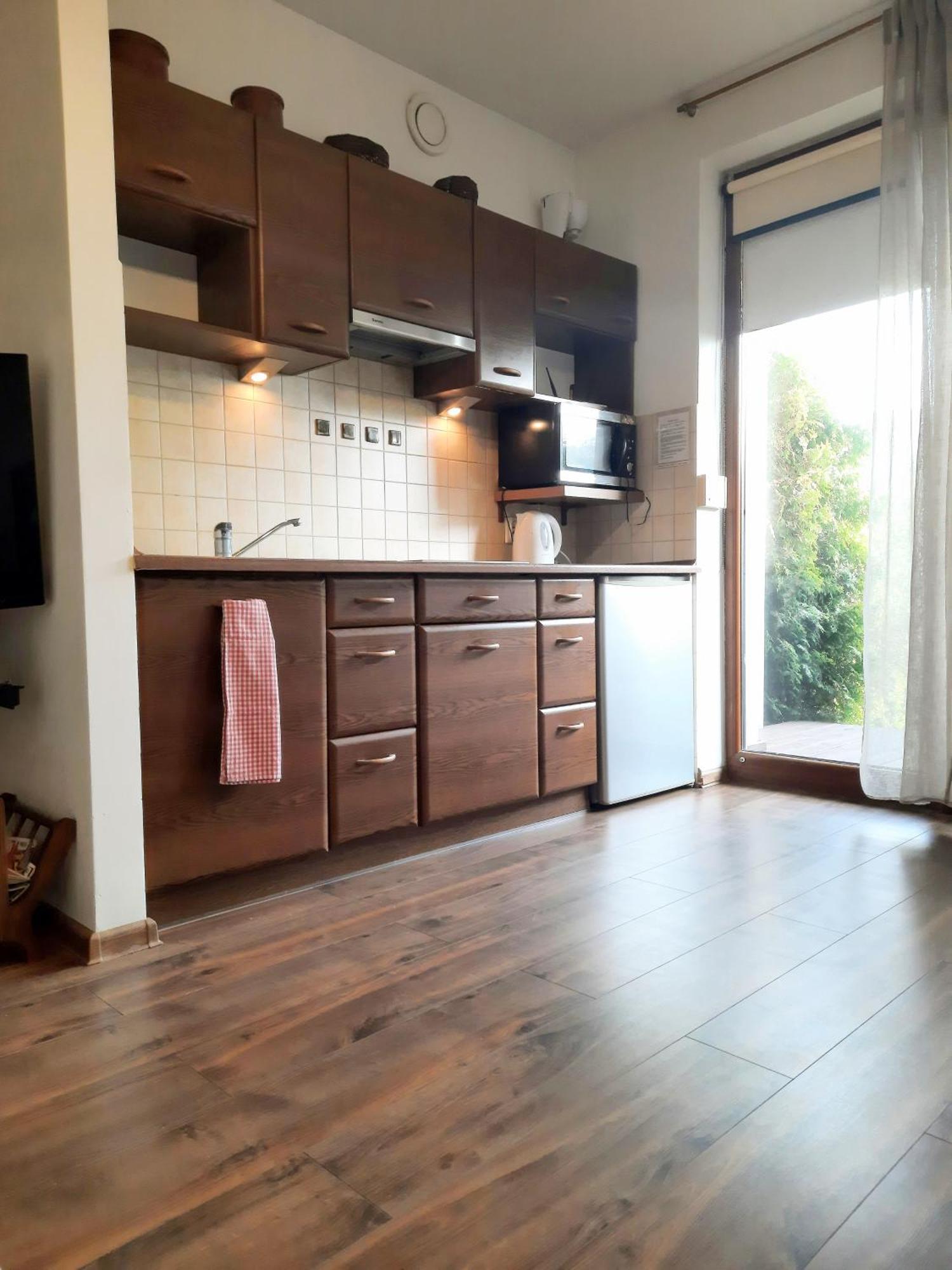 Komfortowy Apartament Dwupokojowy Z Tarasem I Garaz Устка Екстериор снимка